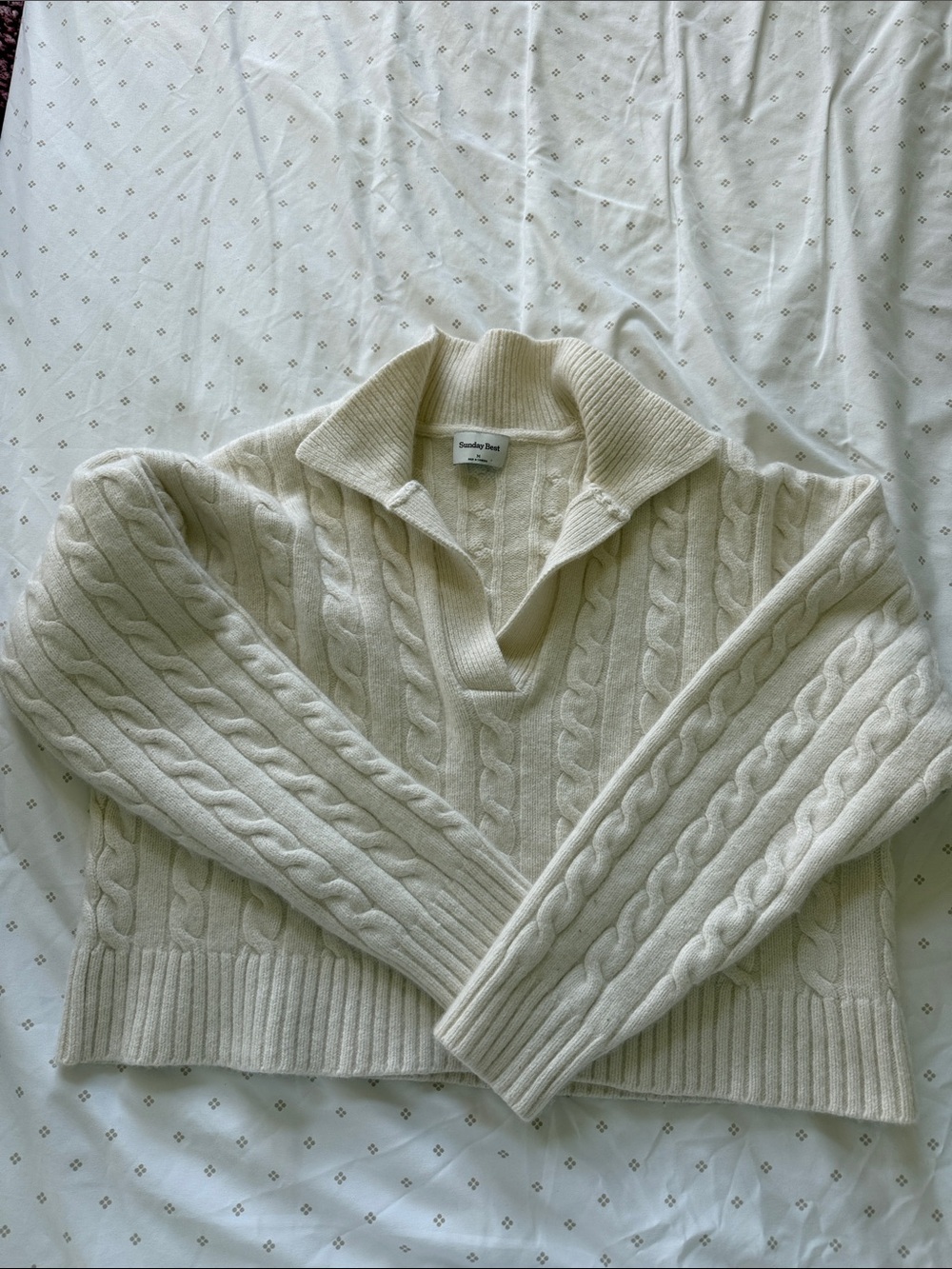 Aritzia Sunday Best Cropped Sweater